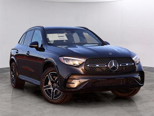 2026 Mercedes-Benz GLC 300 4MATIC