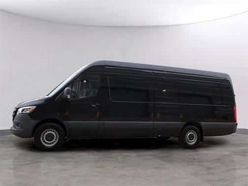 2024 Mercedes-Benz Sprinter 2500 High Roof