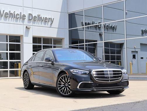 Obsidian Black Metallic 2023 Mercedes-Benz S-Class 4MATIC