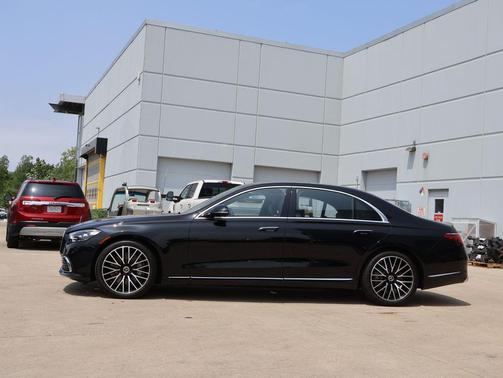 Obsidian Black Metallic 2023 Mercedes-Benz S-Class 4MATIC