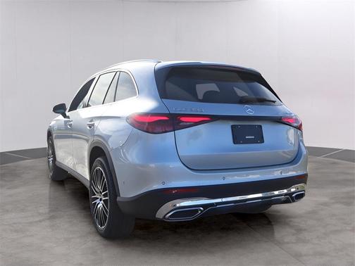 2026 Mercedes-Benz GLC 300 4MATIC