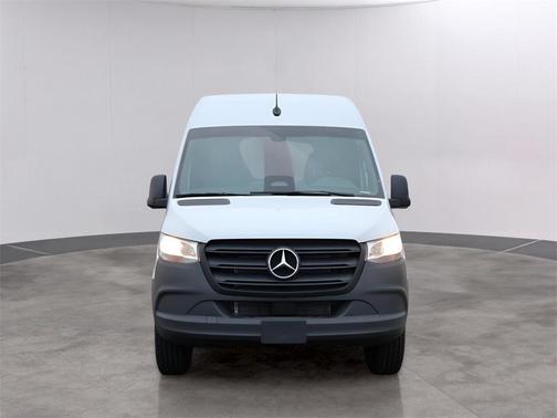 2026 Mercedes-Benz Sprinter 2500 Standard Roof