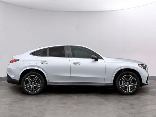 2025 Mercedes-Benz GLC 300 4MATIC Coupe