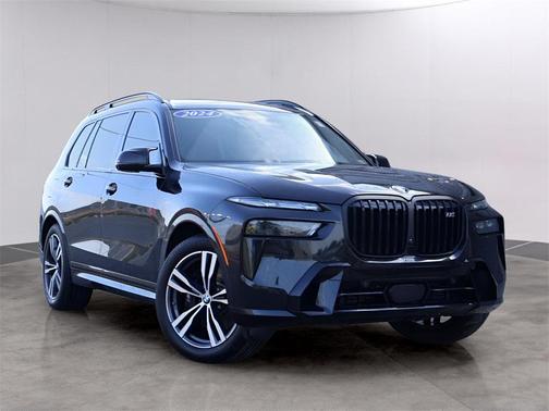 2024 BMW X7 M60i