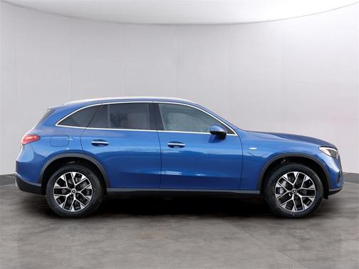 2025 Mercedes-Benz GLC 350e Base