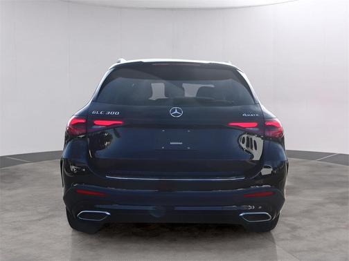 2026 Mercedes-Benz GLC 300 4MATIC