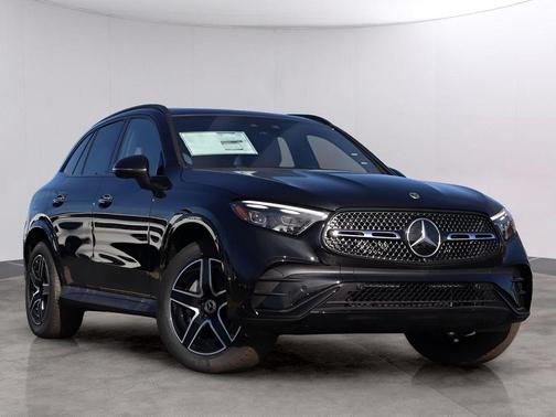 2026 Mercedes-Benz GLC 300 4MATIC