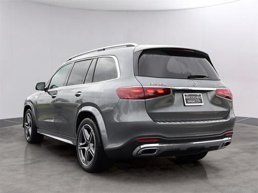 2025 Mercedes-Benz GLS 450 4MATIC
