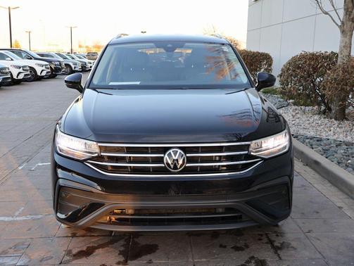 2022 Volkswagen Tiguan 2.0T SE 4MOTION