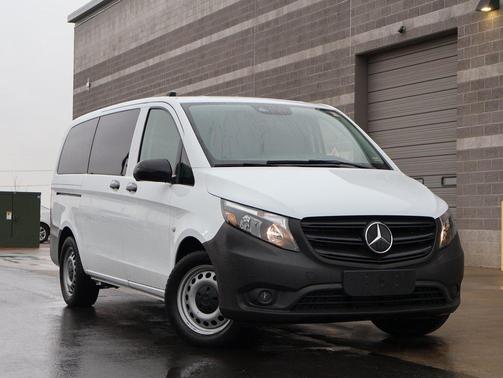 2023 Mercedes-Benz Metris Base