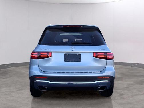 2025 Mercedes-Benz GLB 250 4MATIC