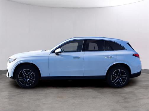 2026 Mercedes-Benz GLC 300 4MATIC