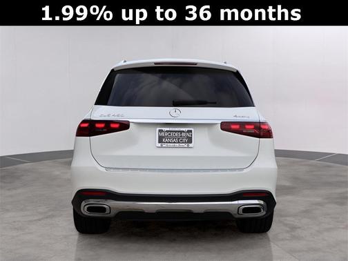 2025 Mercedes-Benz GLS 450 4MATIC