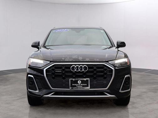 2022 Audi Q5 45 S line Premium