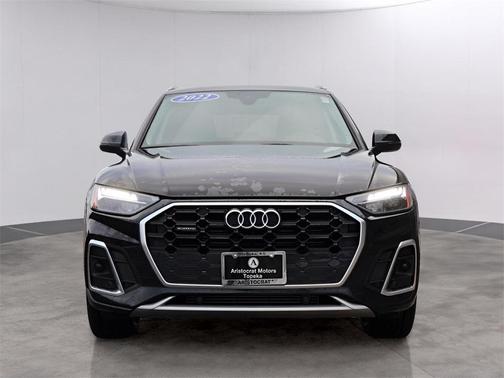2022 Audi Q5 45 S line Premium