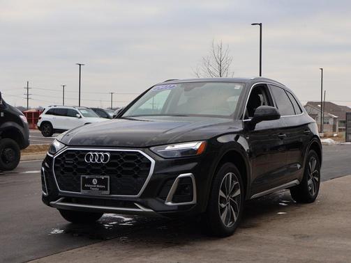 2022 Audi Q5 45 S line Premium
