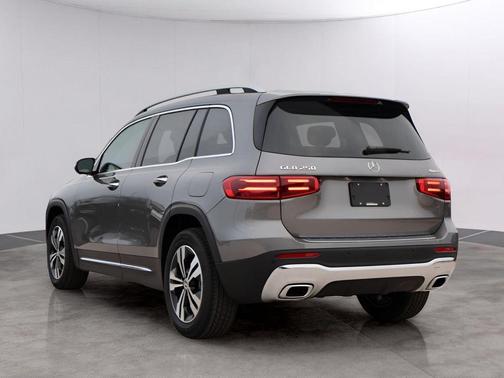 Mountain Grey Metallic 2026 Mercedes-Benz GLB 250 4MATIC