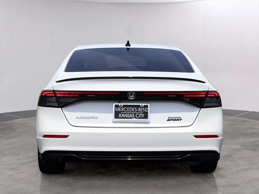 2023 Honda Accord Hybrid Base