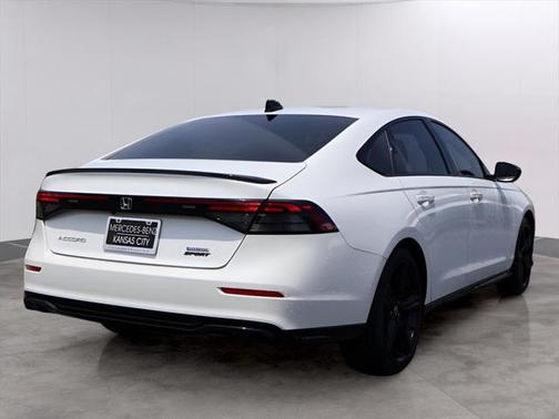 2023 Honda Accord Hybrid Base