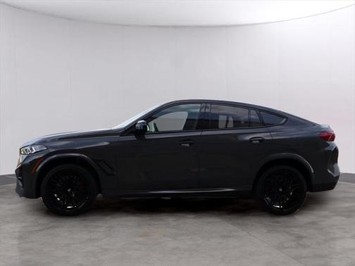 2025 BMW X6 M Base