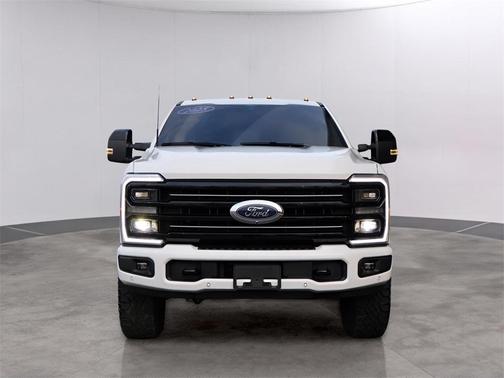 2025 Ford F-350 Platinum