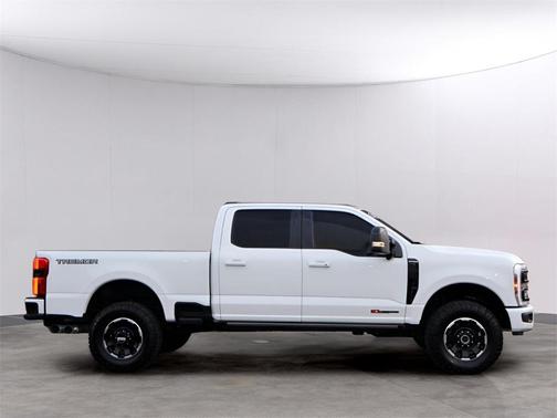 2025 Ford F-350 Platinum