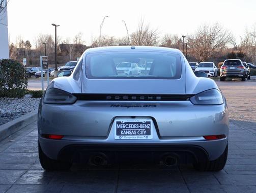 2025 Porsche 718 Cayman GTS 4.0