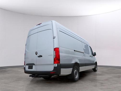 2024 Mercedes-Benz Sprinter 2500 Cargo 170 WB