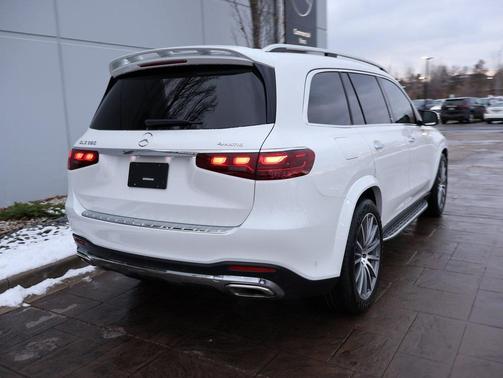 2025 Mercedes-Benz GLS 580 4MATIC