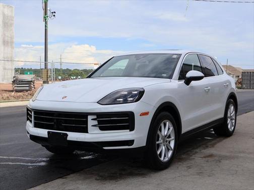 2024 Porsche Cayenne Base