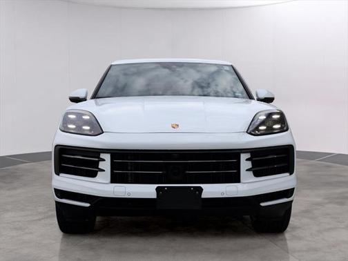 2024 Porsche Cayenne Base