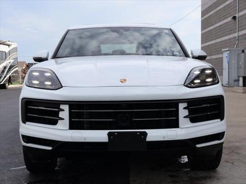 2024 Porsche Cayenne Base
