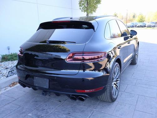2017 Porsche Macan GTS
