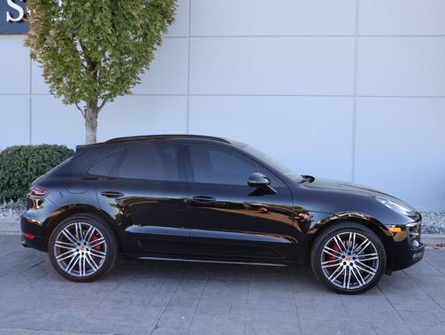 2017 Porsche Macan GTS