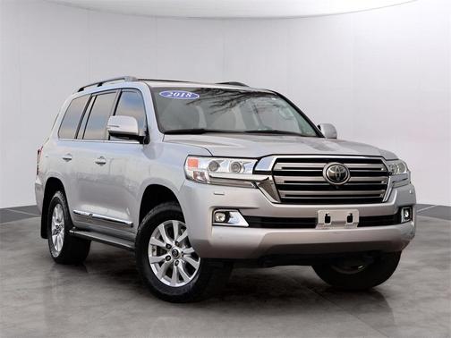 2018 Toyota Land Cruiser Base
