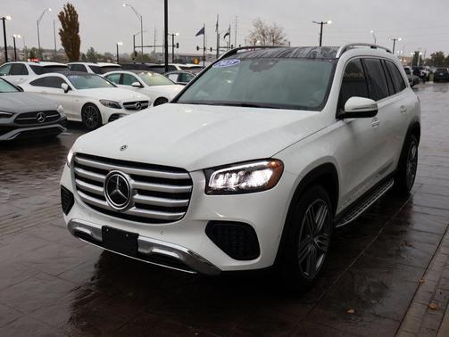 2025 Mercedes-Benz GLS 450 4MATIC