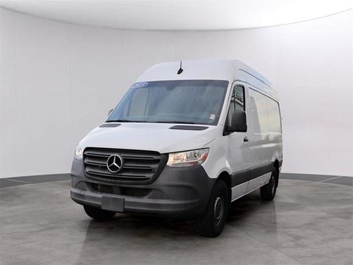 2023 Mercedes-Benz Sprinter 2500 Standard Roof