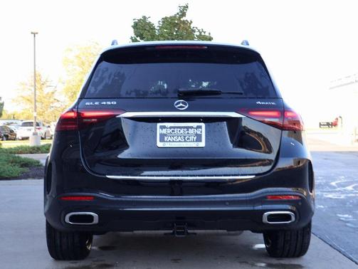 2026 Mercedes-Benz GLE 450 4MATIC