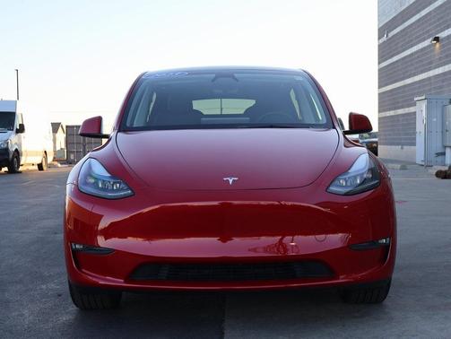 2023 Tesla Model Y Long Range Dual Motor All-Wheel Drive