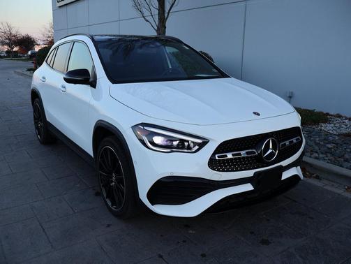 2021 Mercedes-Benz GLA 250 Base 4MATIC