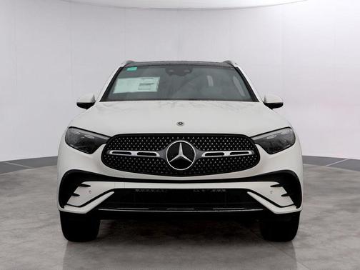 2026 Mercedes-Benz GLC 300 4MATIC