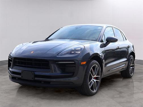 2022 Porsche Macan S