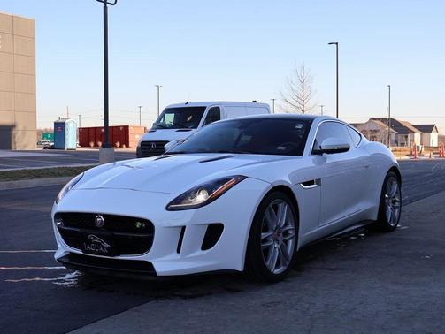 2015 Jaguar F-TYPE R