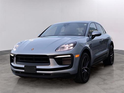 2022 Porsche Macan S