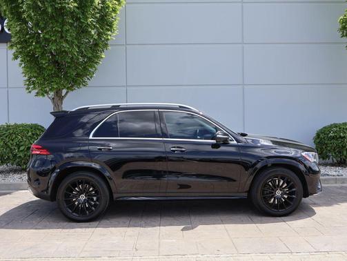 Black 2024 Mercedes-Benz GLE 350 4MATIC