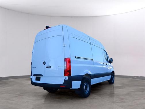 2025 Mercedes-Benz Sprinter 2500 Standard Roof