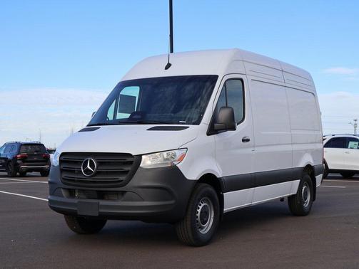 2026 Mercedes-Benz Sprinter 2500 Standard Roof