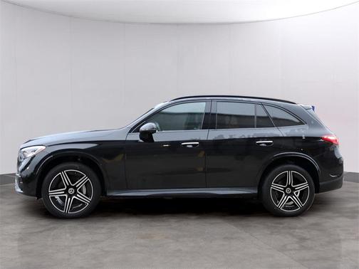2024 Mercedes-Benz GLC 300 4MATIC