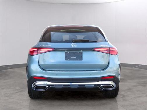 2025 Mercedes-Benz GLC 300 4MATIC