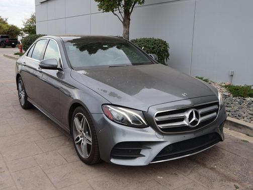 2017 Mercedes-Benz E-Class 4MATIC
